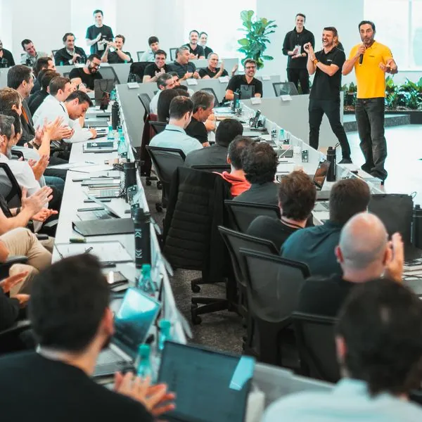 Imersão Base — aulas e networking entre alunos e embaixadores