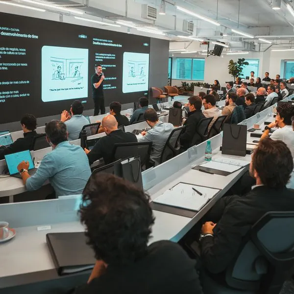 Imersão Base — aulas e networking entre alunos e embaixadores