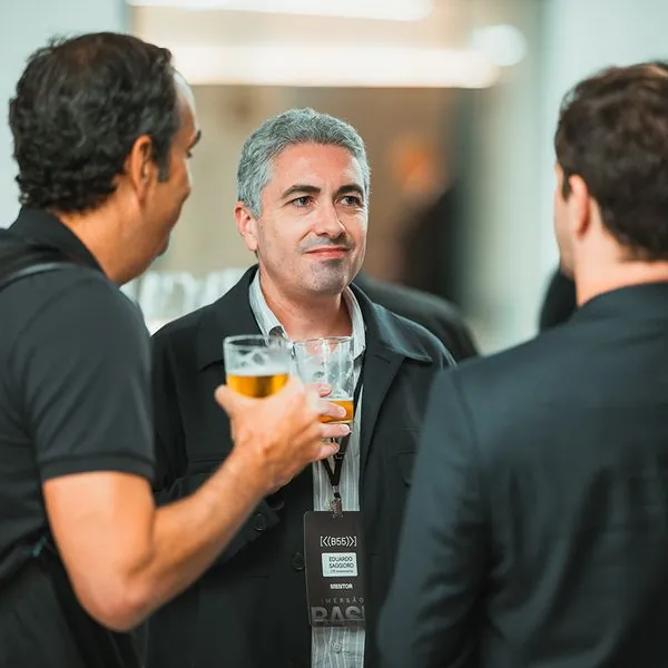 Imersão Base — aulas e networking entre alunos e embaixadores