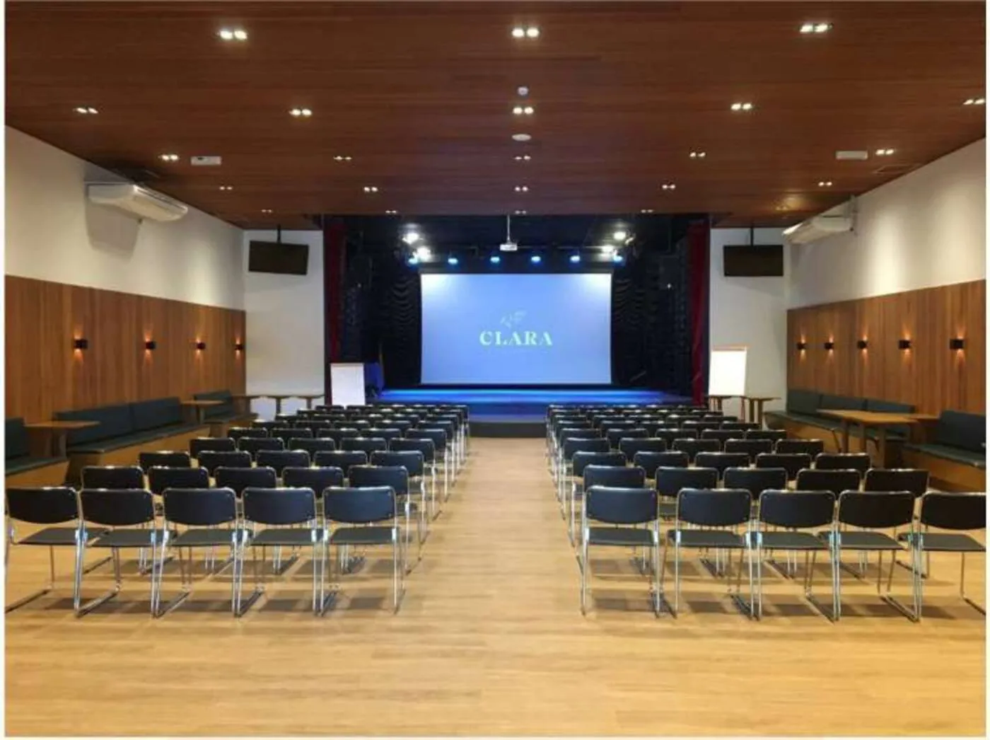 Auditório do Clara Ibiúna Resort